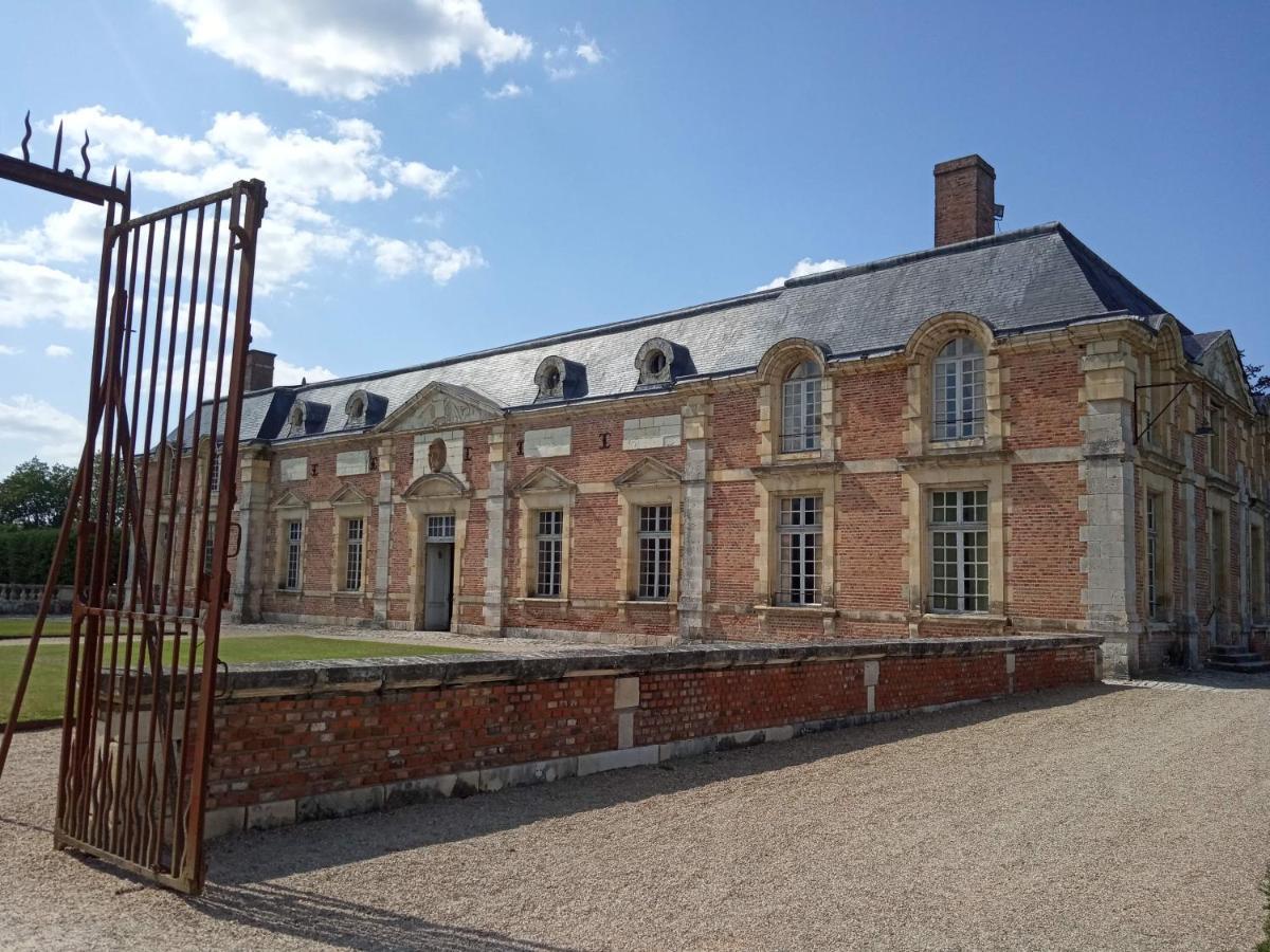 Chateau De La Ferte Saint Aubin Bed & Breakfast Dış mekan fotoğraf